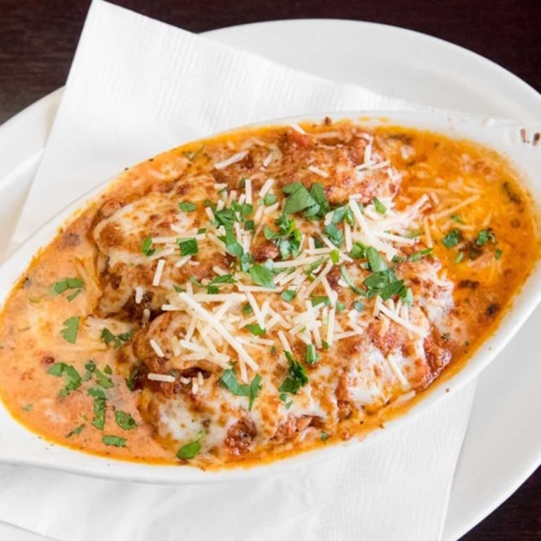 Delicious Lasagna and Italian Favorites