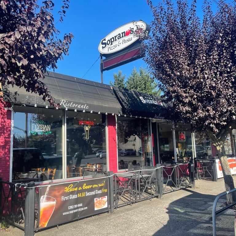 Welcome to Soprano's Pizza and Pasta