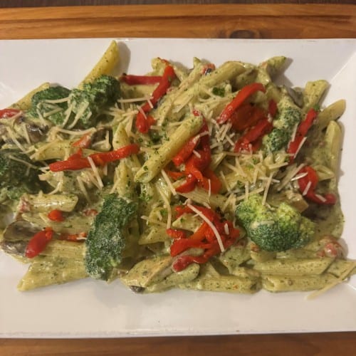 Penne Pollo E Broccoli.
