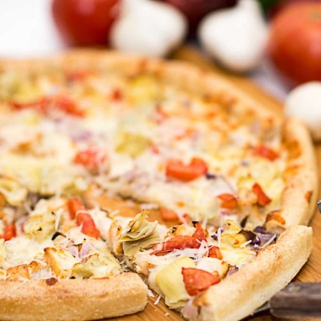 Artichoke Chicken Pizza (Large 15").